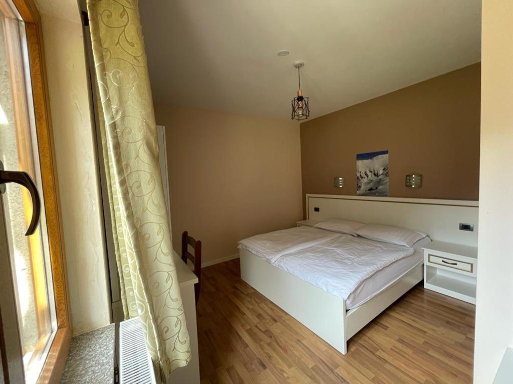 Hotel Margjeka Valbone Luaran gambar