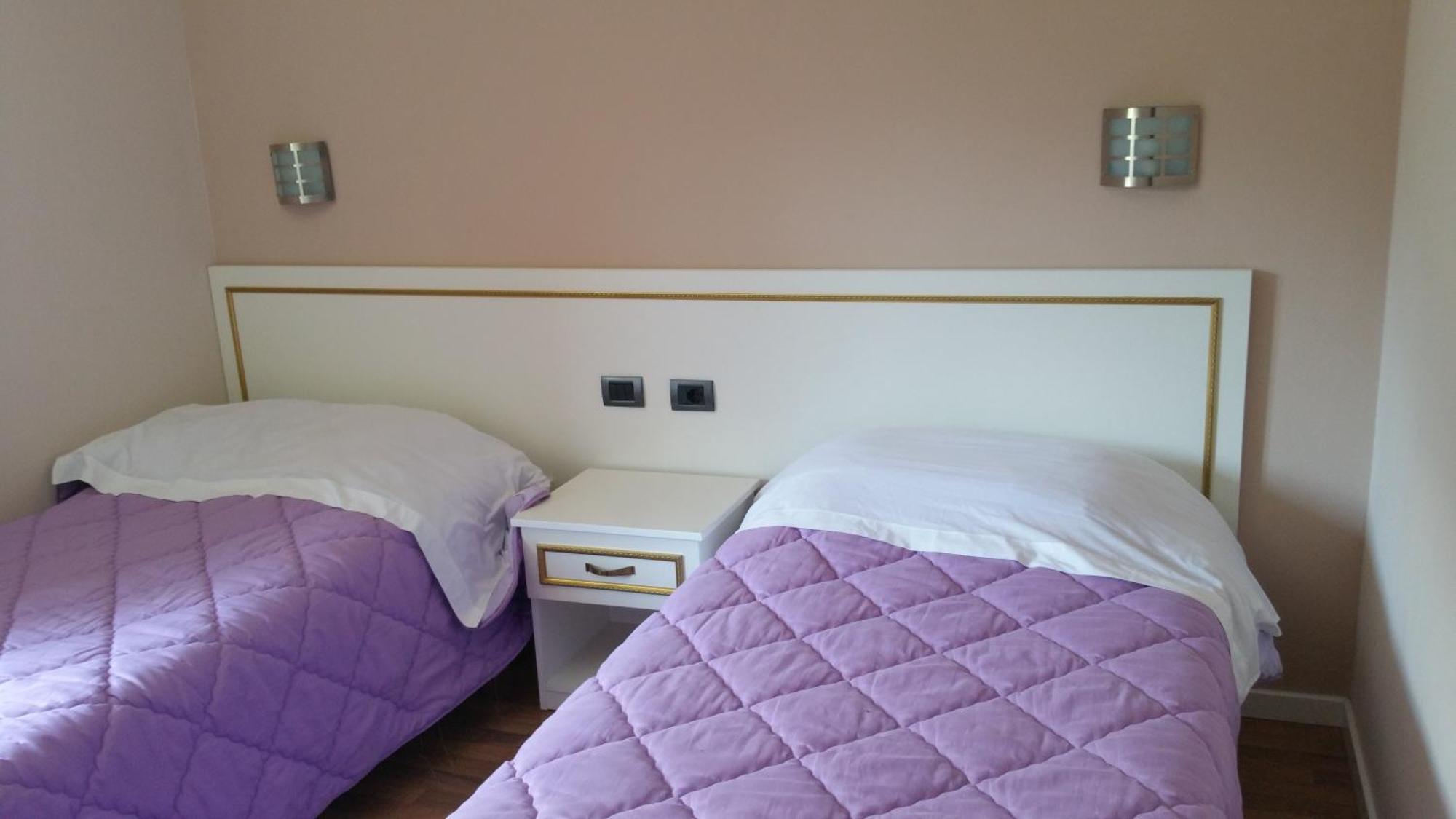 Hotel Margjeka Valbone Bilik gambar